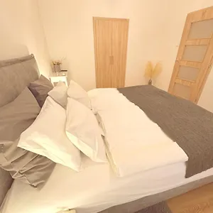 Apartament Trio